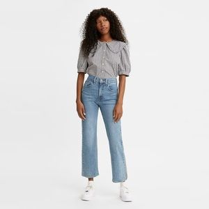 NWOT Levi’s High Waisted Crop Flares